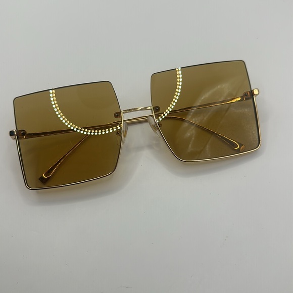 FENDI PROMENEYE 0401 Yellow Gold Retro Oversized Triangle Sunglasses FF0401S - Picture 1 of 11